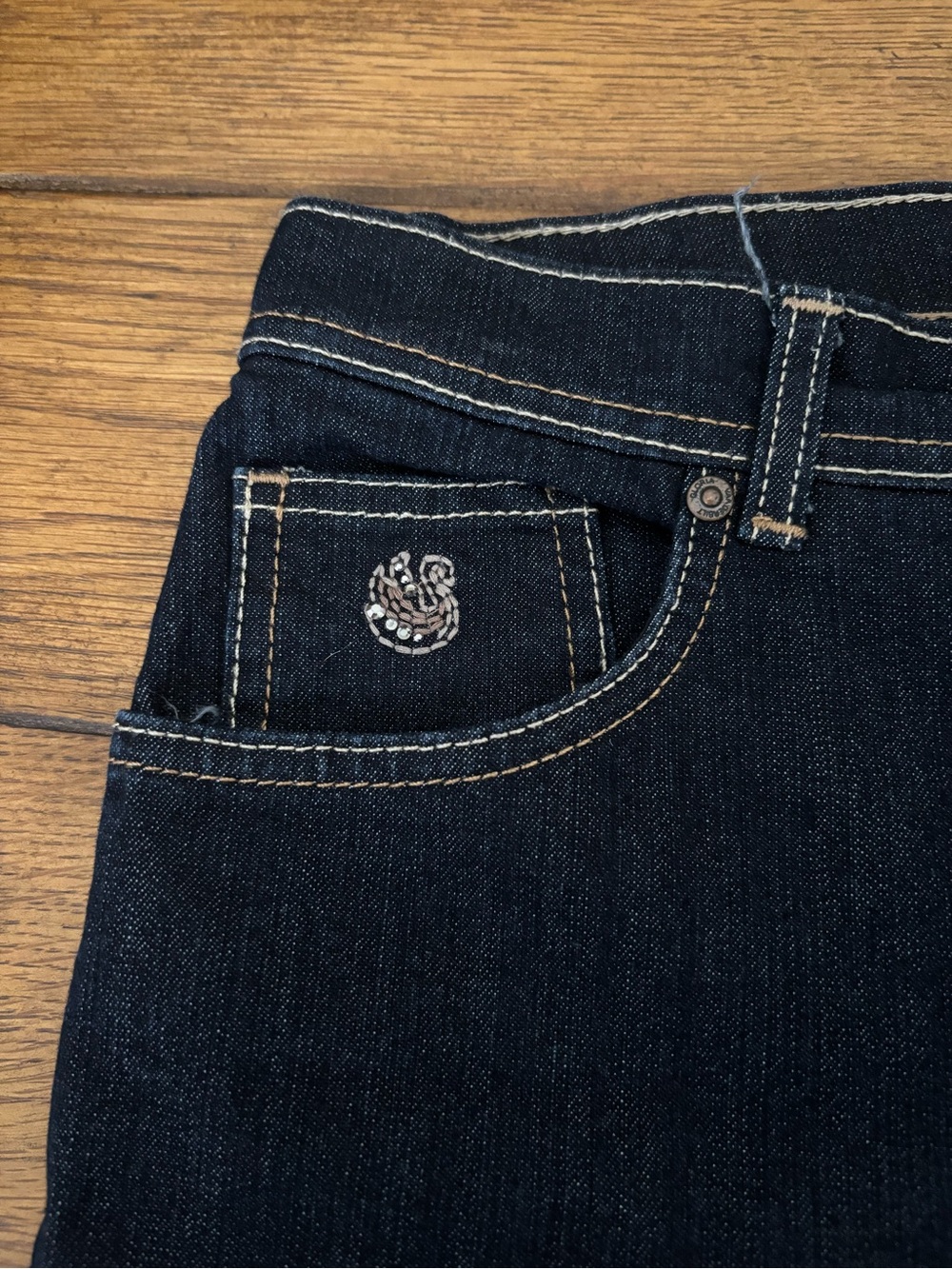 Gloria Vanderbilt Dark Indigo Straight-Leg Jeans with Contrast Stitching